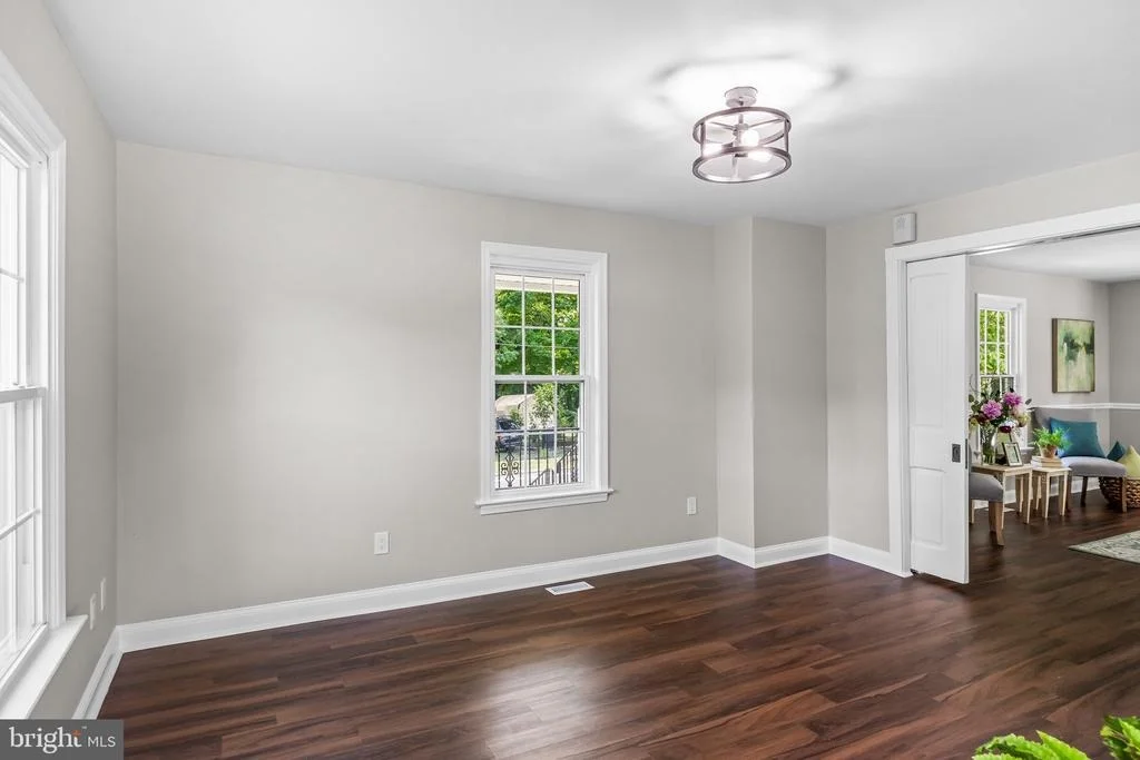 Photo of 402 BARNSBORO ROAD