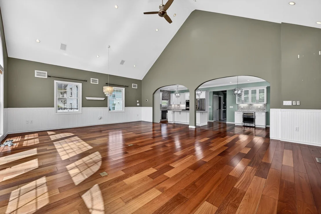 Photo of 448 MAPLE LEAF DRIVE