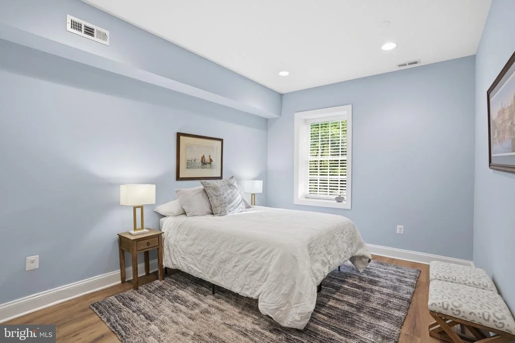 Photo of 1133 SPRINGVALE ROAD