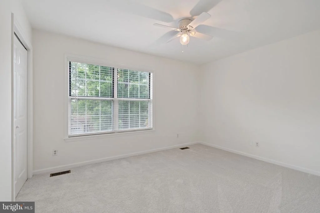 Photo of 2309 MAPLEWOOD DRIVE