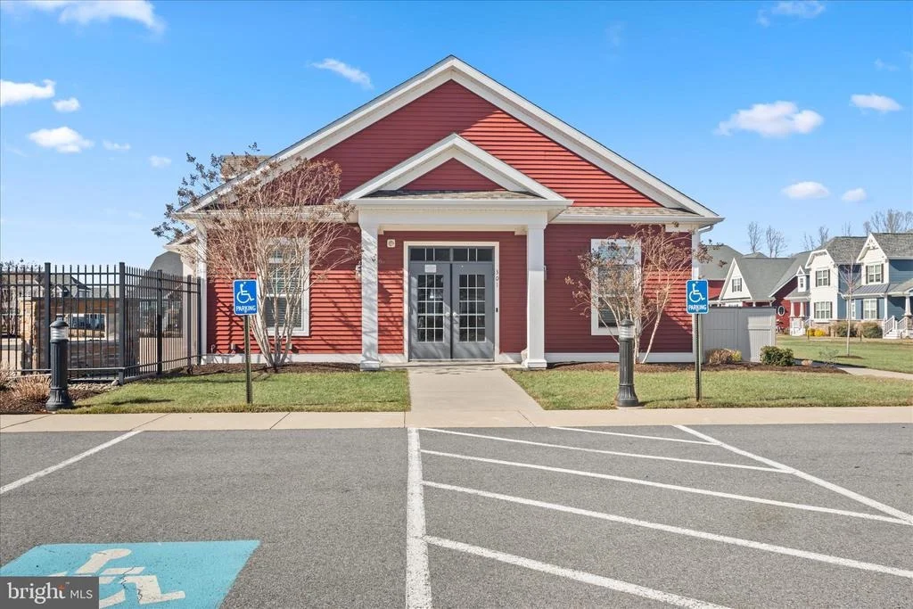 Photo of 322 MARINERS CIRCLE
