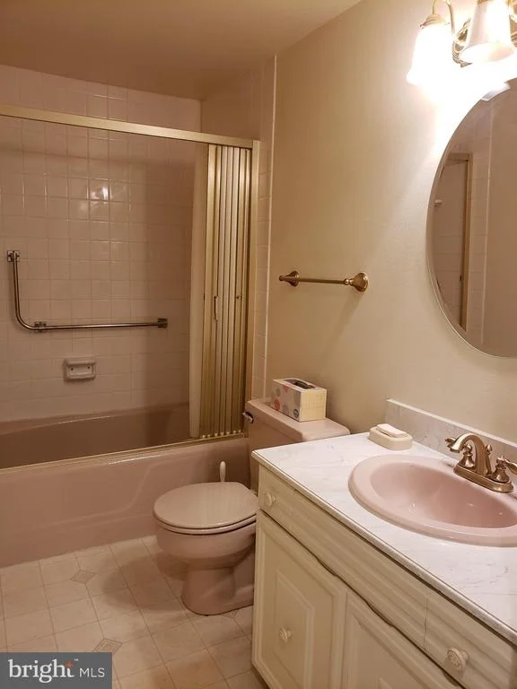 Photo of Unit 73C at 3600 GLENEAGLES DRIVE