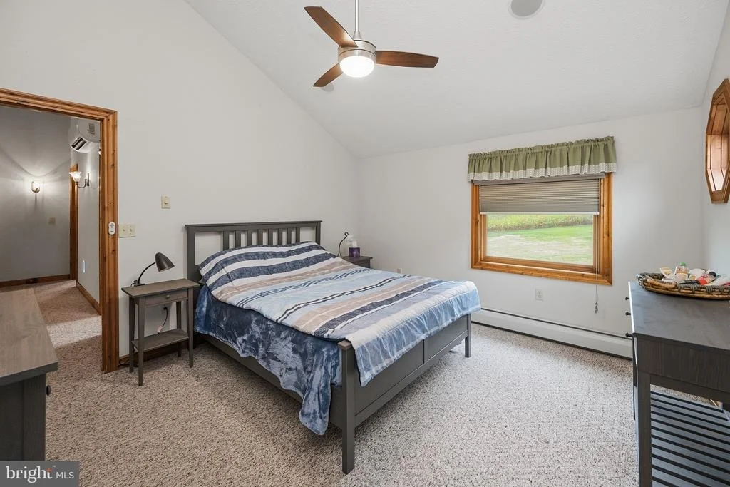 Photo of 607 PIN OAK CIRCLE