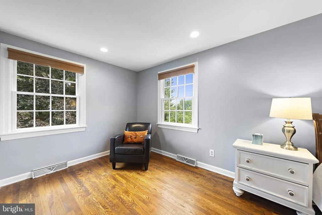 Photo of 186 FAIRVIEW ROAD