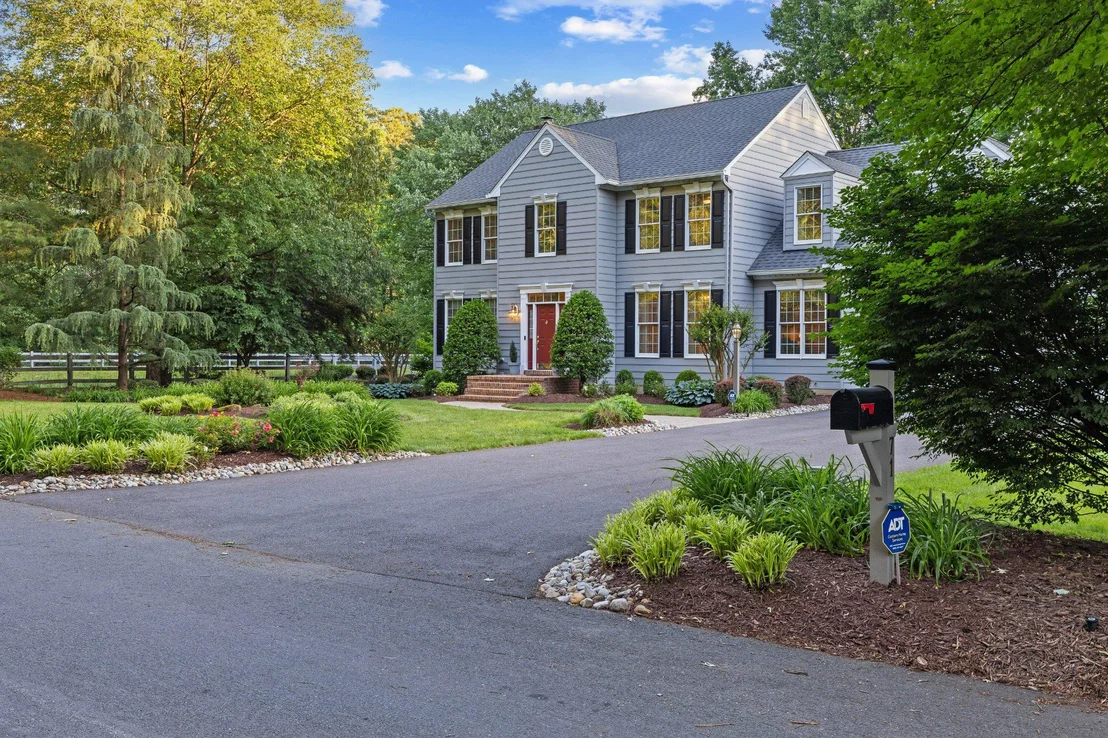 Photo of 71 SIMMONS LANE