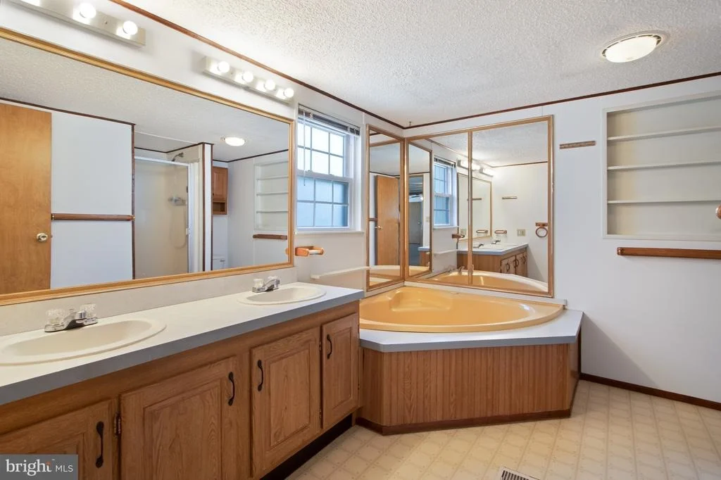Photo of 36948 PINTAIL DRIVE