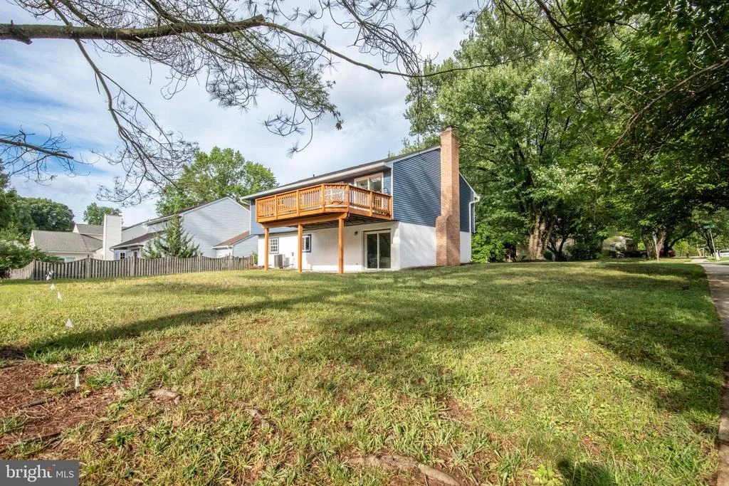 Photo of 1240 VIKING DRIVE N