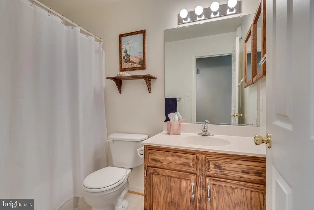 Photo of 476 OAK LEE