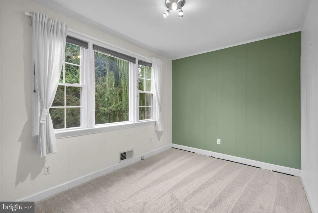 Photo of 9407 SEMINOLE STREET