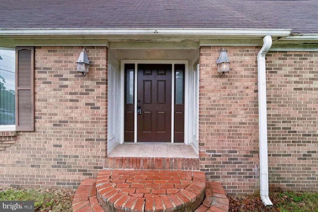 Photo of 6701 BIRCH LANE