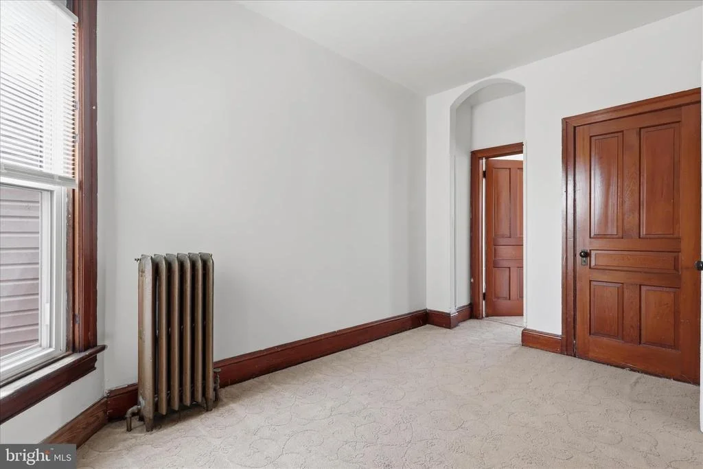 Photo of 40 FAIRGROUND AVENUE
