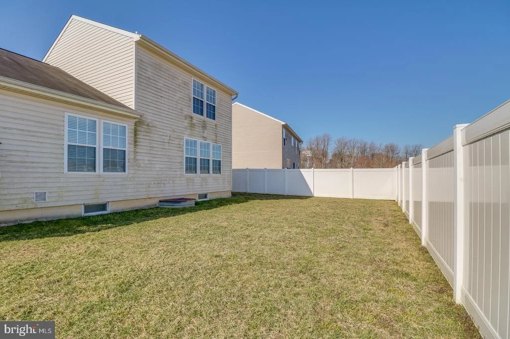 Photo of 254 LONE TREE DRIVE