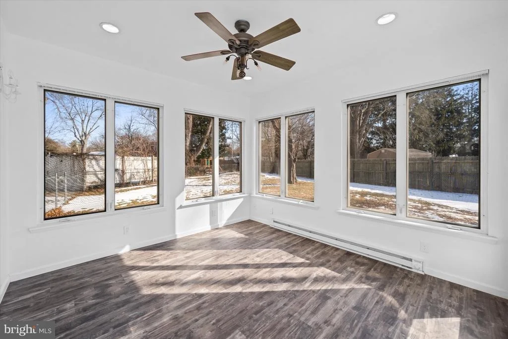 Photo of 19 SQUIRE CIRCLE
