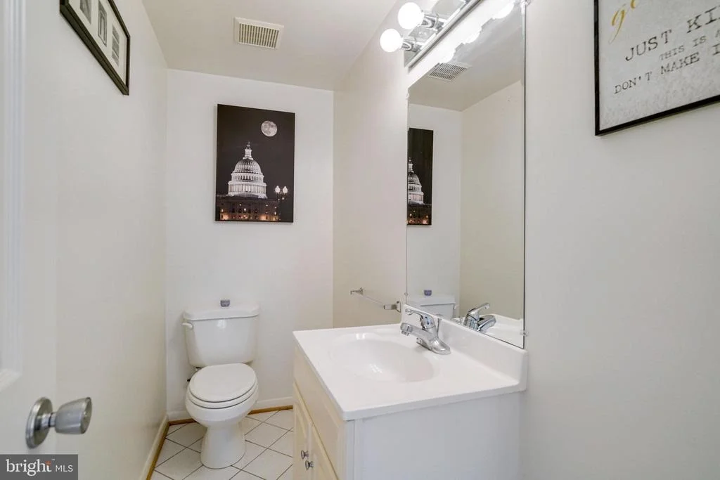 Photo of 5101 AMPTHILL DRIVE