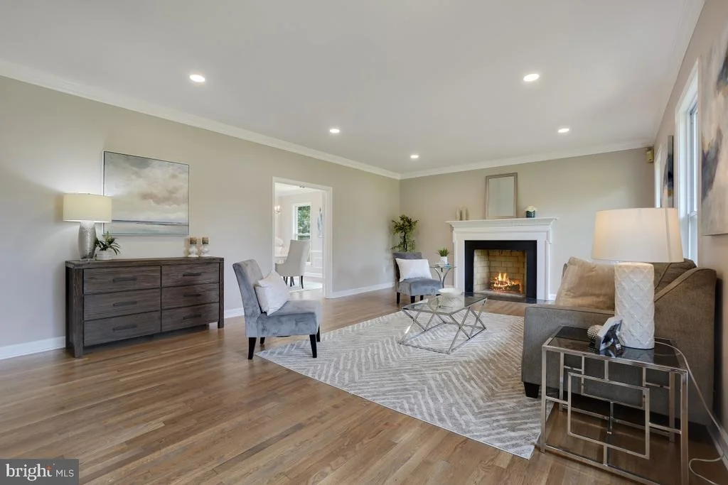 Photo of 10717 RIVER ROAD