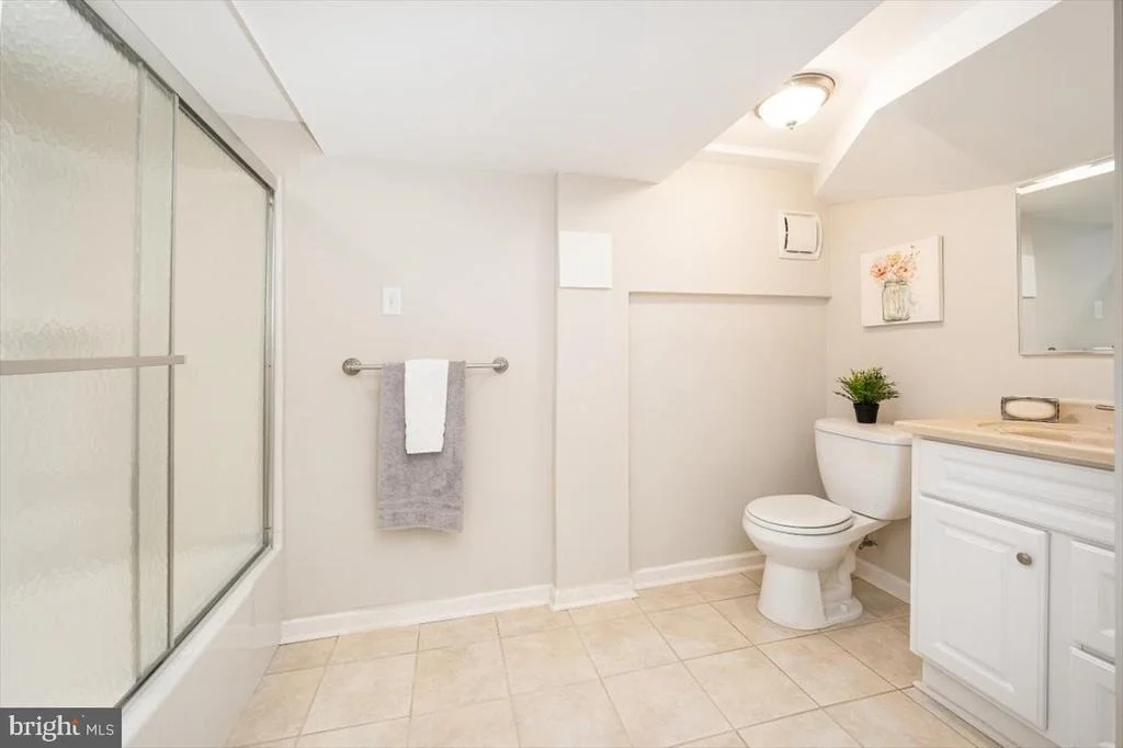 Photo of 708 HOBBS DRIVE