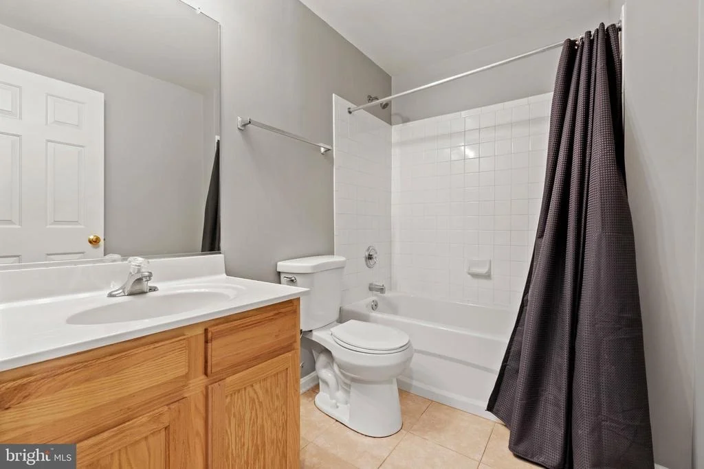Photo of 6912 VERSAILLE DRIVE