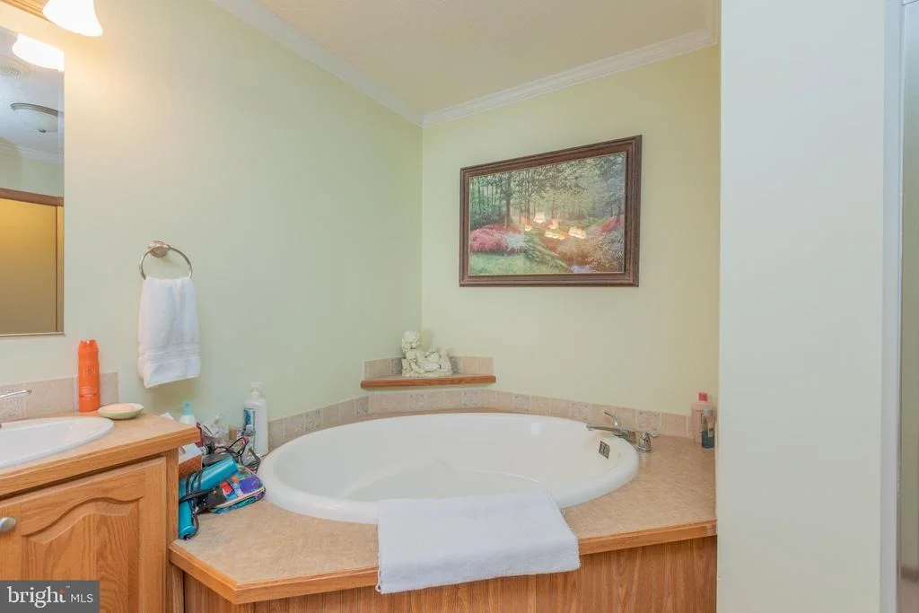Photo of 14719 PAN AM AVENUE
