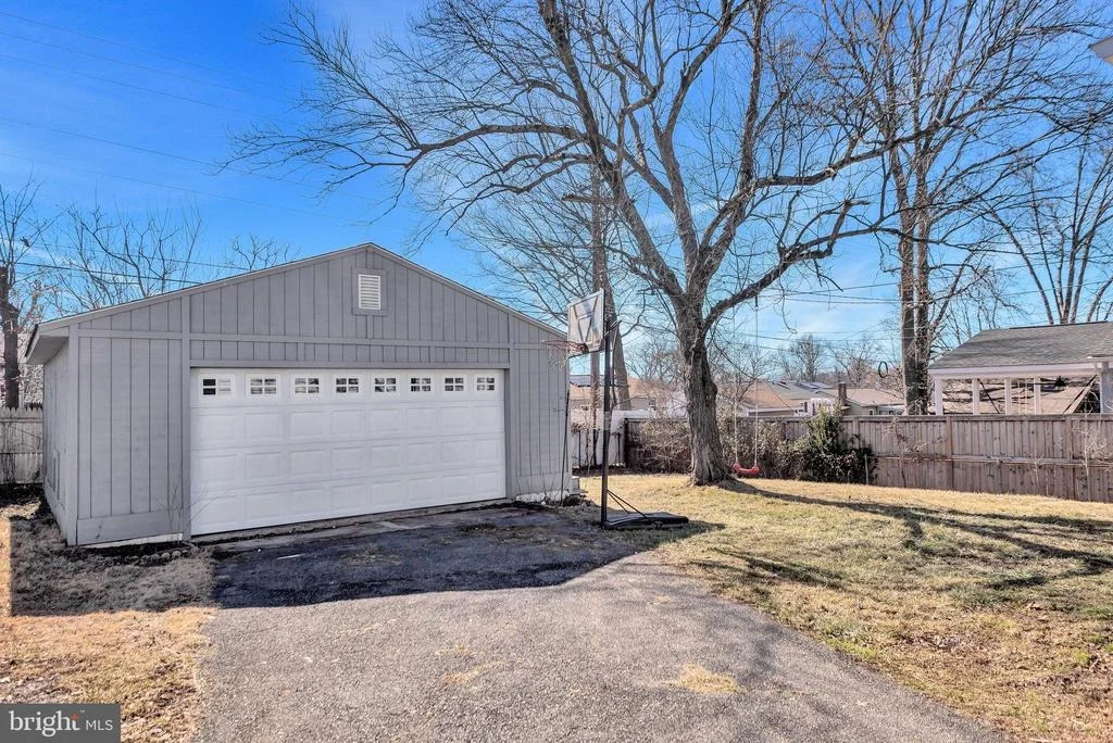 Photo of 362 OLD LINE AVENUE