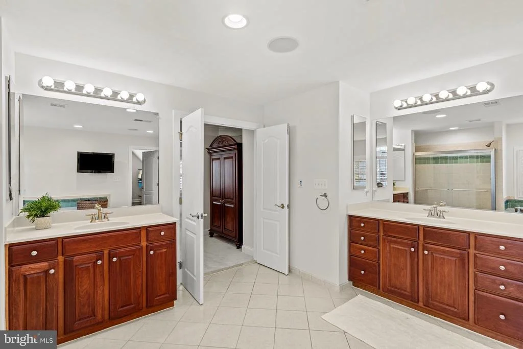 Photo of 24176 SPRING MEADOW CIRCLE
