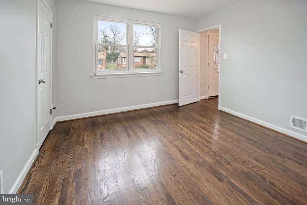 Photo of 2200 WESTVIEW DRIVE