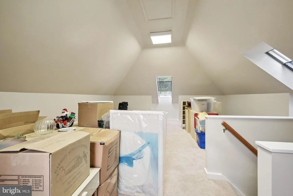 Photo of 9939 BENTCROSS DRIVE