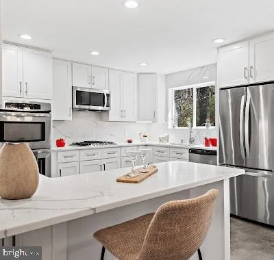 Photo of 616 KENBROOK DRIVE