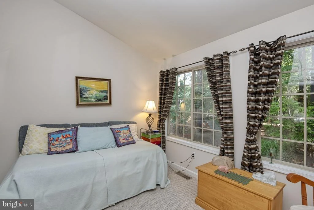 Photo of 23523 HOLLY CIRCLE