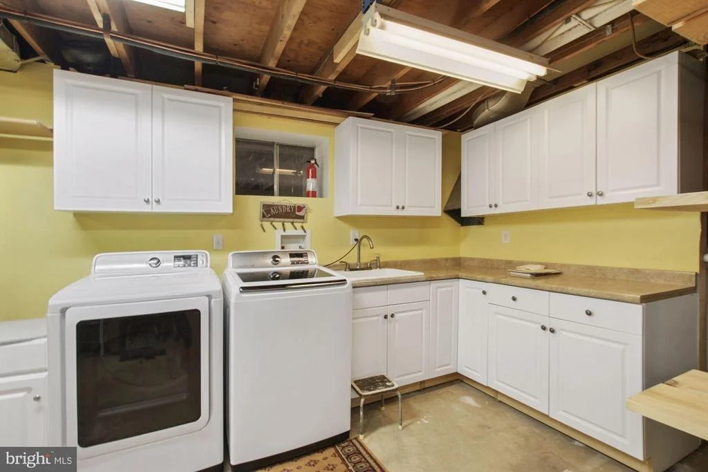 Photo of 11701 GREENLANE DRIVE