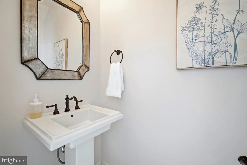 Photo of 23489 EPPERSON SQUARE