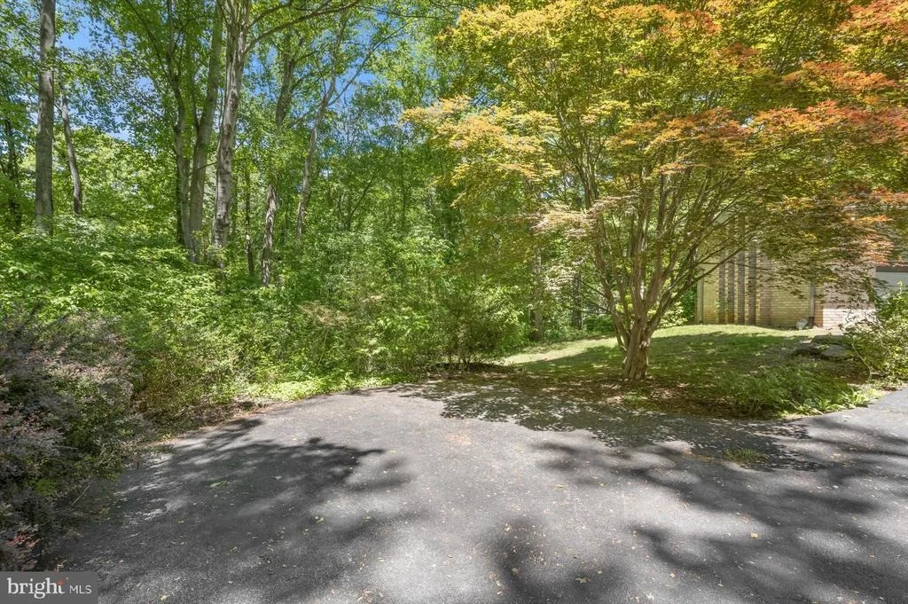 Photo of 13922 WAYSIDE DRIVE