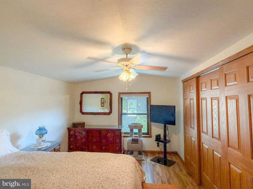 Photo of 5869 MILLIGANS COVE ROAD