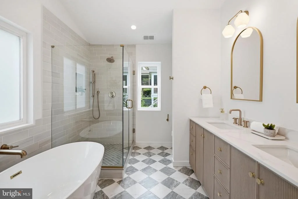 Photo of 2713 NAVARRE DRIVE