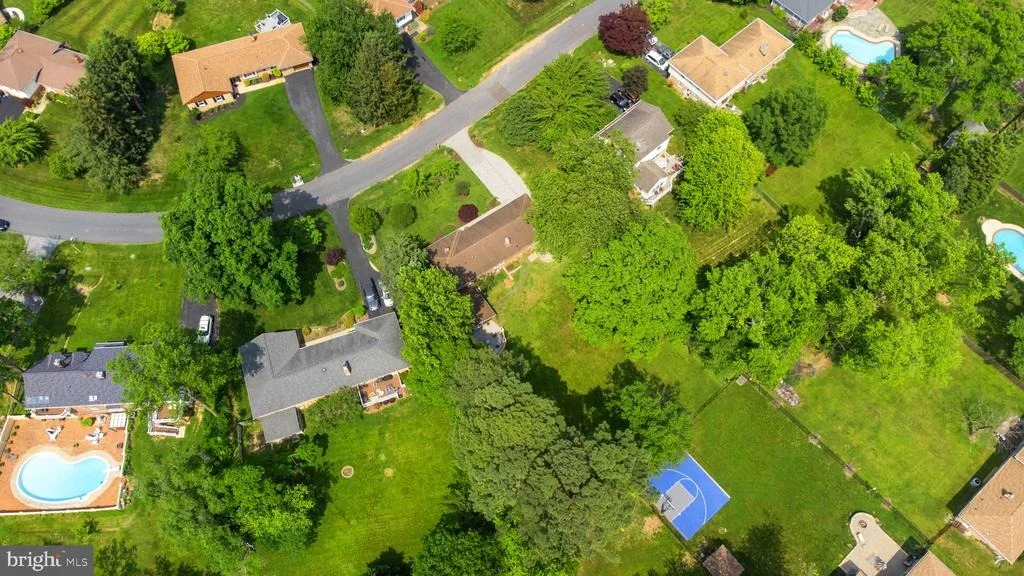 Photo of 4117 QUEEN MARY DRIVE