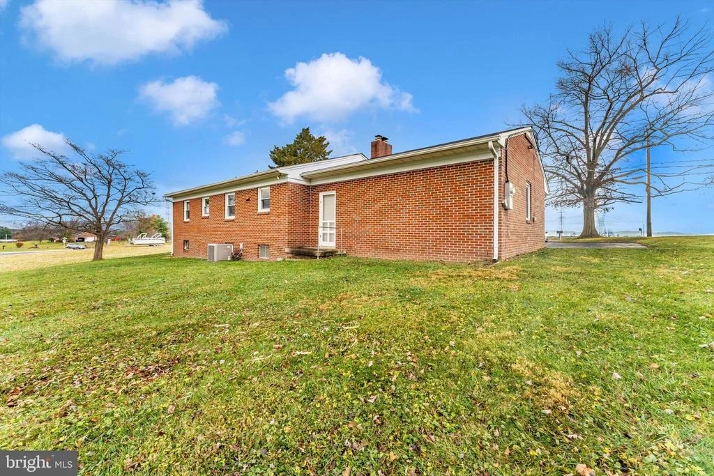 Photo of 6438 BROAD RUN ROAD