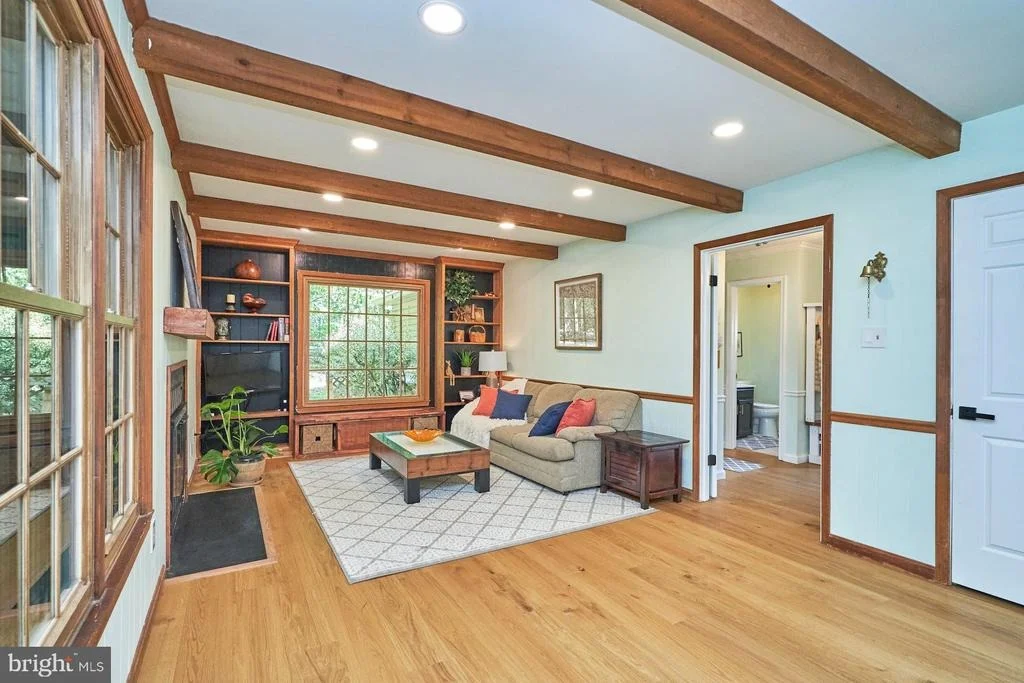 Photo of 3700 JOHN BARNES LANE