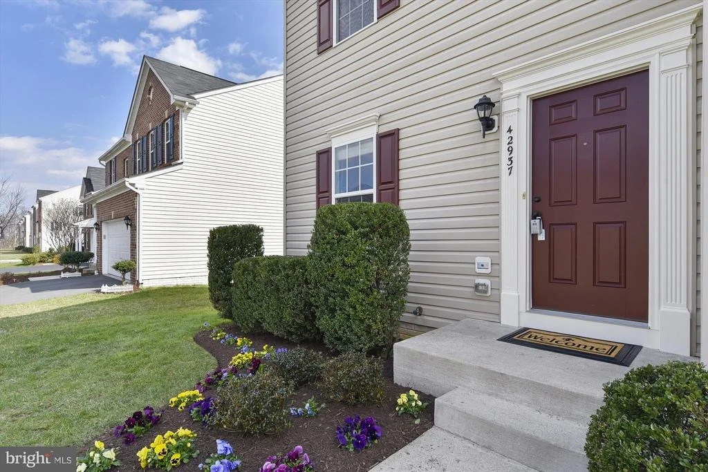 Photo of 42937 SPYDER PLACE