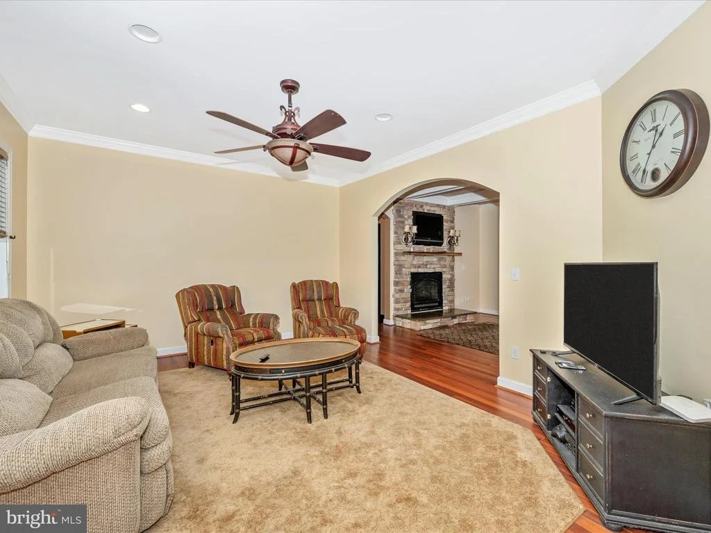 Photo of 6100 EDMONT DRIVE