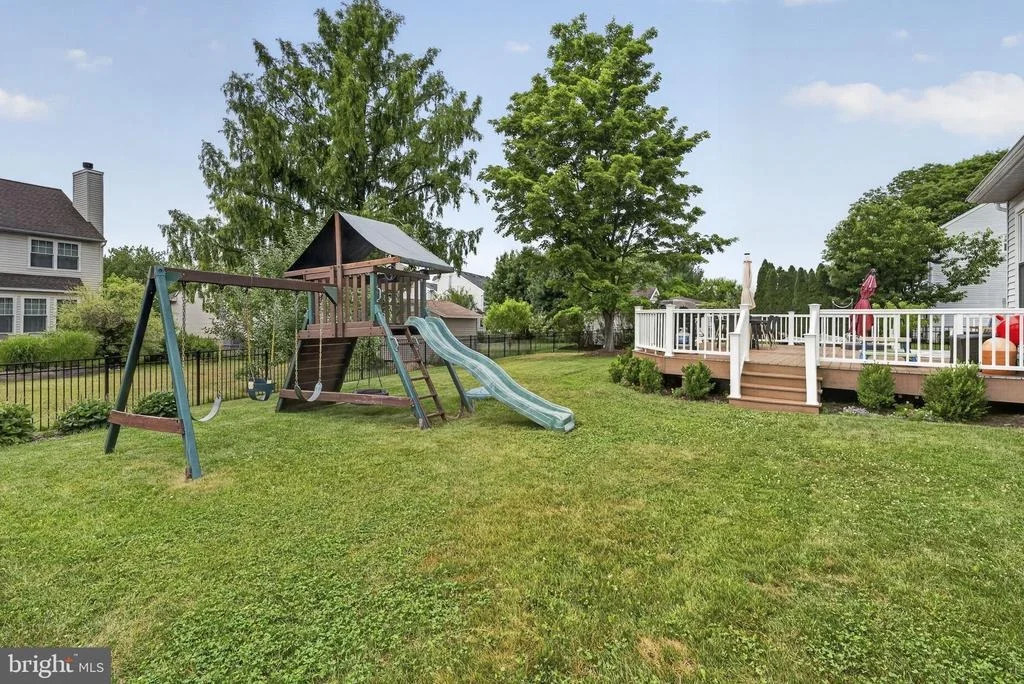 Photo of 14 STONEHEDGE DRIVE
