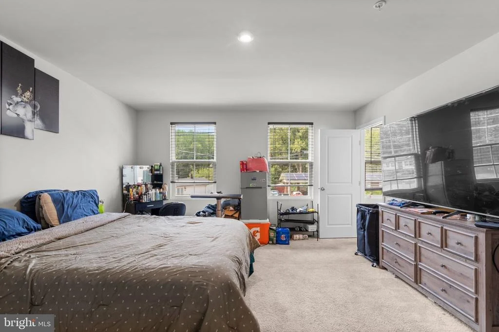 Photo of 1122 BROOKE ROAD