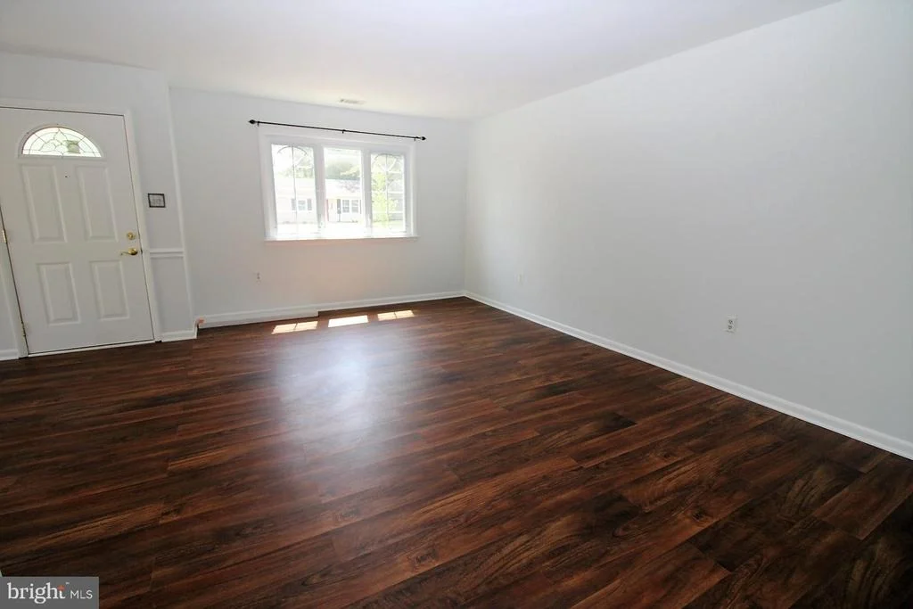 Photo of 439 CENTER STREET