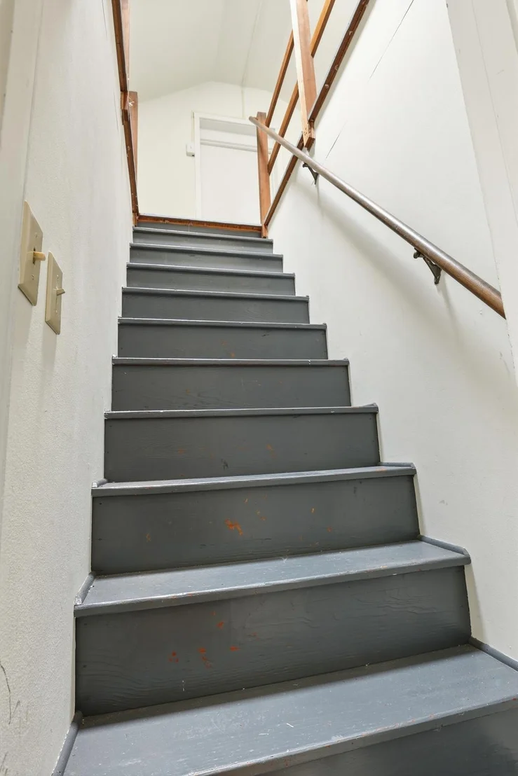 Photo of 727 N GOVERNORS AVENUE