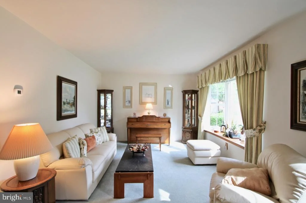 Photo of 353 PINE VALLEY ROAD