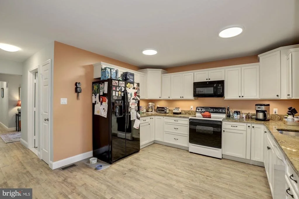 Photo of 800 BRIDGEPORT WAY