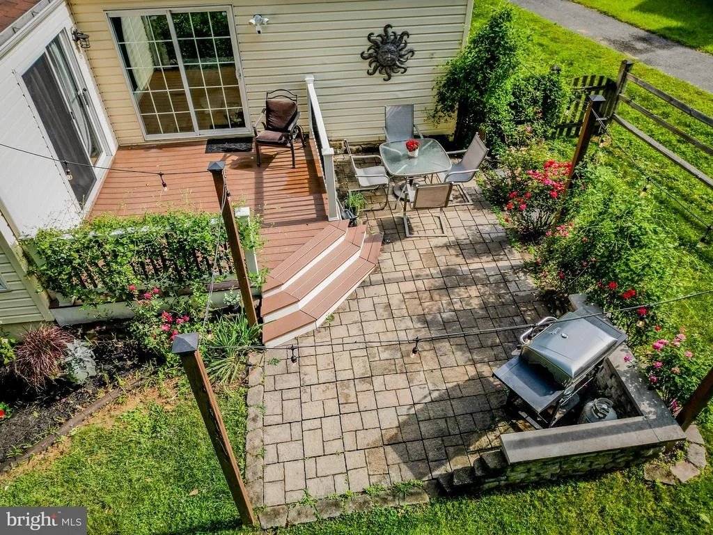 Photo of 9359 GENTLE WAY