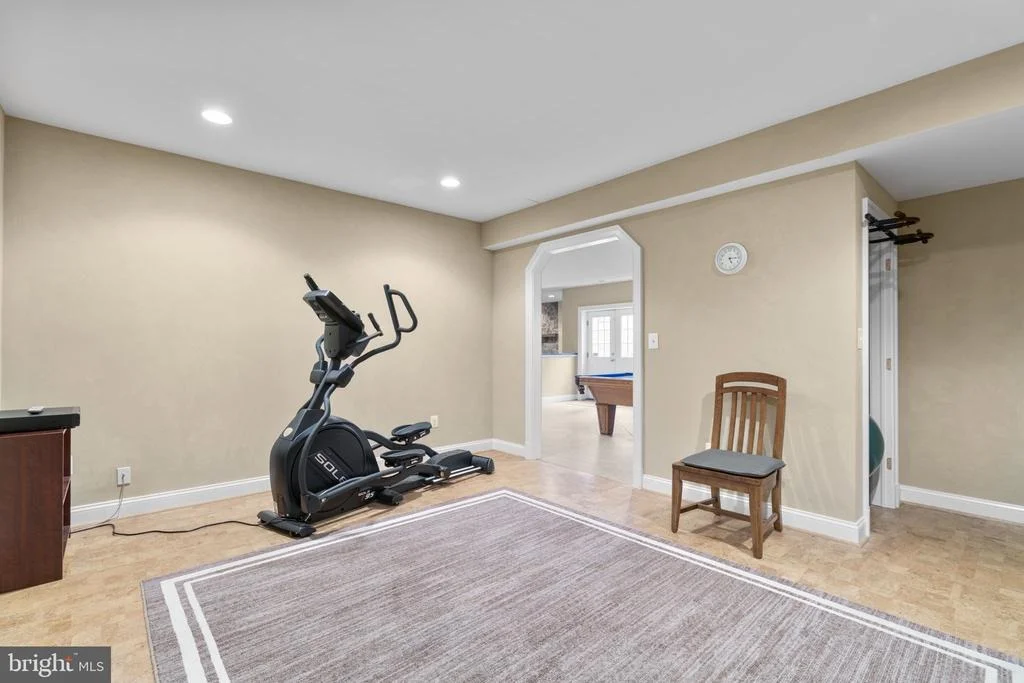 Photo of 370 EAGLE HILL ROAD