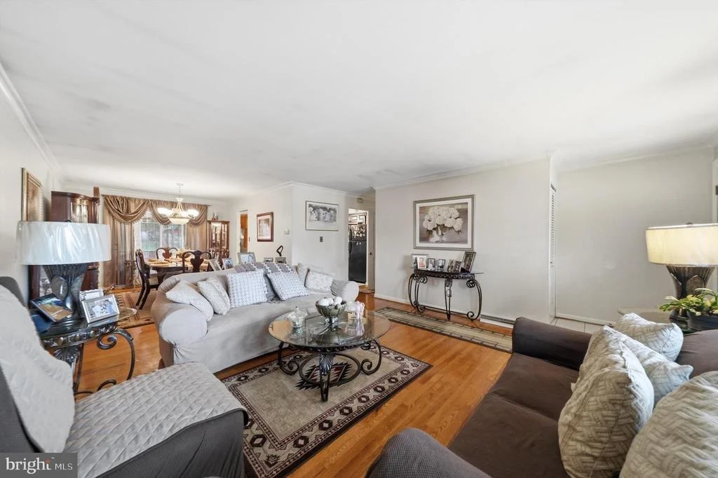 Photo of 3313 WOODRIPPLE ROAD