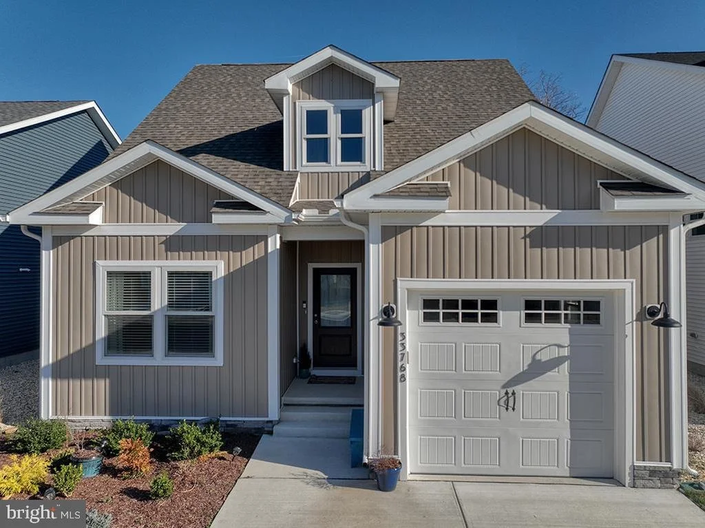 Photo of 33768 CATCHING COVE COURT