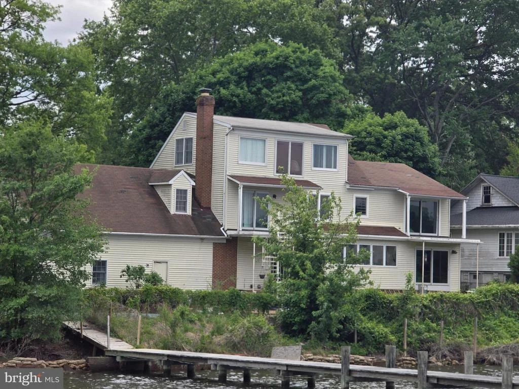 Photo of 145 EDGEWATER DRIVE