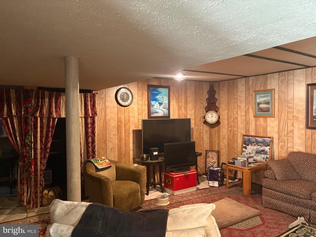 Photo of 2242 SHELBY ROAD